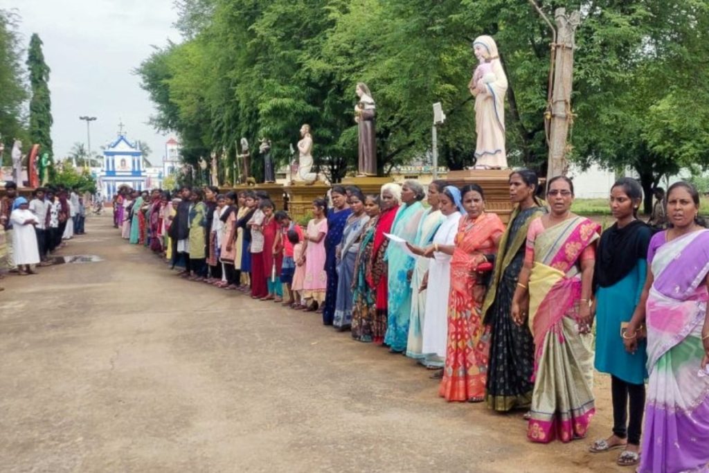 Le 2 juillet lors d’une journée de prière pour les victimes des violences au Manipur. Les élections du 7 novembre sont les premières dans l’Est depuis que les violences ont éclaté.