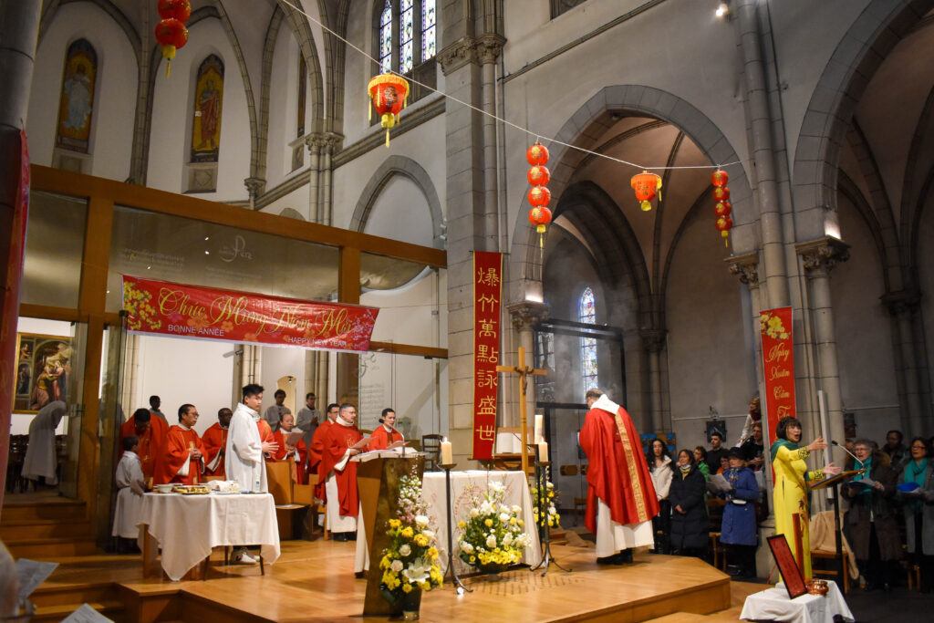 Messe du Nouvel an Chinois 2024 à Paris, XIIe arrondissement.