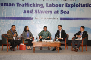 Un forum contre la traite des personnes, le travail forcé et l’esclavage en mer, en mars 2018 à Bali, Indonésie.