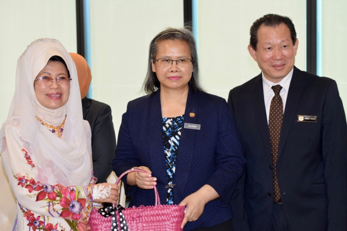 Hendy Assan (à droite), l’ambassadeur actuel de la Malaisie près le Saint-Siège.
