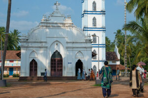 L’église Saint-Thomas de Palayur, un sanctuaire important de l’Église catholique syro-malabare situé dans le district de Trichur au Kerala, au sud de l’Inde.