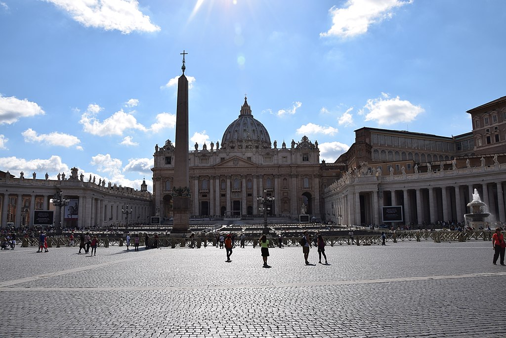 Basilique Saint-Pierre de Rome, Vatican