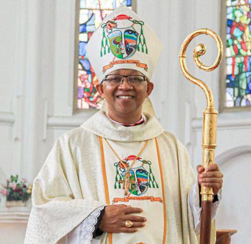 Le cardinal Syukur (Indonésie) dans la cathédrale de Bogor en 2022.