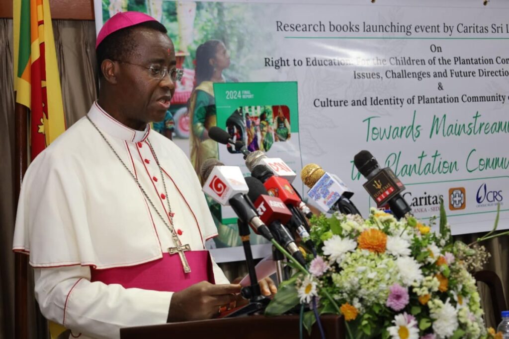 Mgr Brian Udaigwe, nonce apostolique au Sri Lanka, le 3 octobre lors de la publication de deux nouveaux rapports de la Caritas locale.