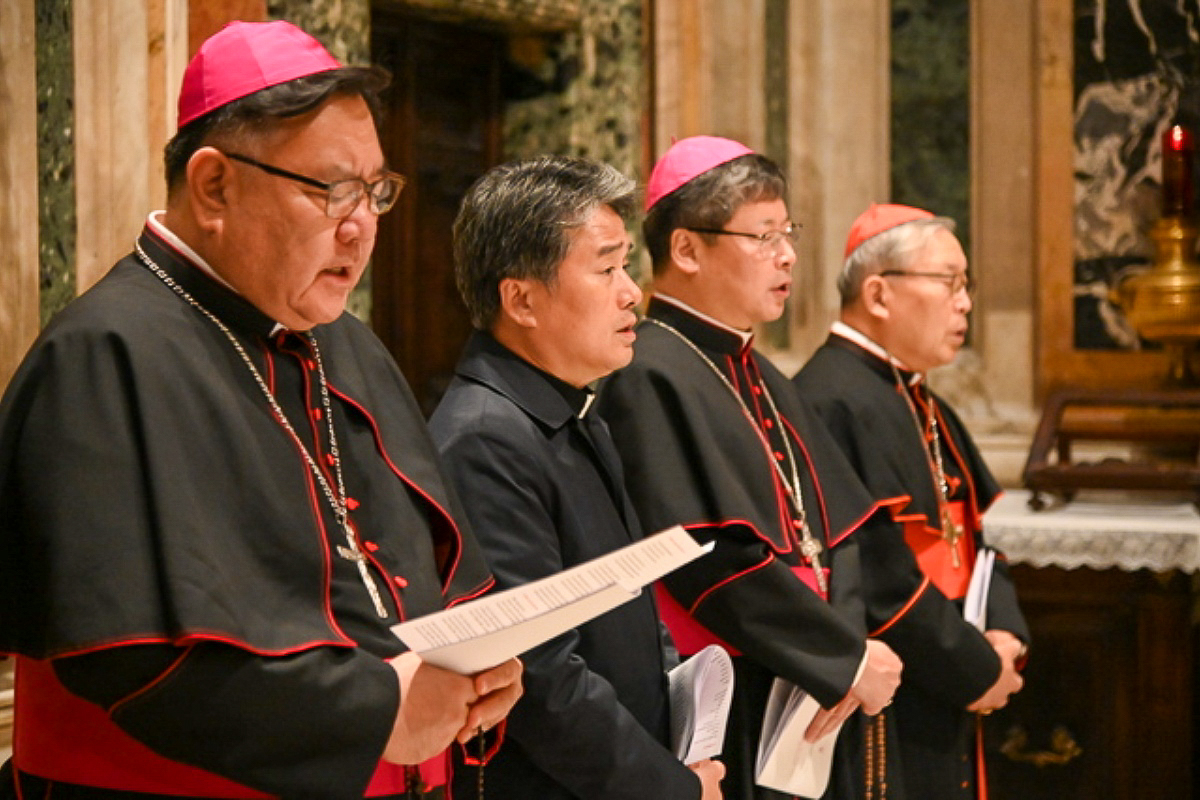 Plusieurs évêques coréens le 24 novembre au Vatican.