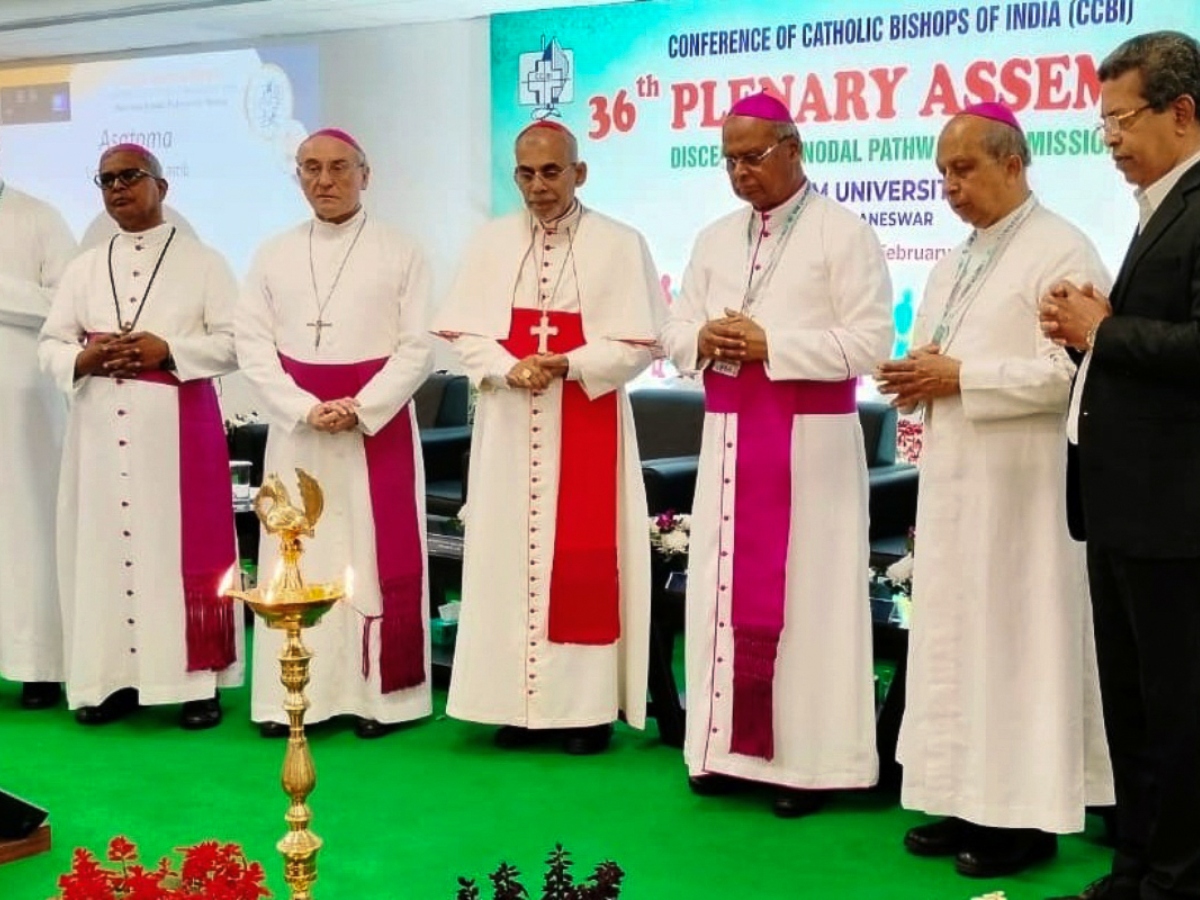 Le 28 janvier lors de la 36e Assemblée plénière de la Conférence épiscopale indienne. Au centre, le cardinal Ferrao, président de la CCBI.