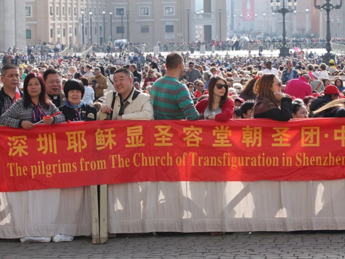 Pour ce témoin anonyme, la réaction des catholiques chinois à l’élection du premier pape américain contraste fortement avec celle de la propagande officielle.