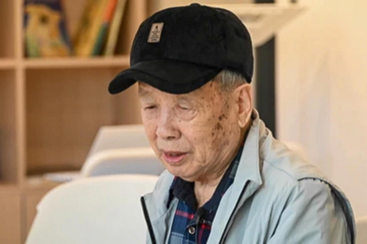 Un homme de 90 ans qui a fui la Corée du Nord durant la Guerre de Corée, et qui vit aujourd’hui à Séoul.