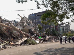 Le 1er avril 2025 à Mandalay, quelques jours après le séisme du 28 mars.