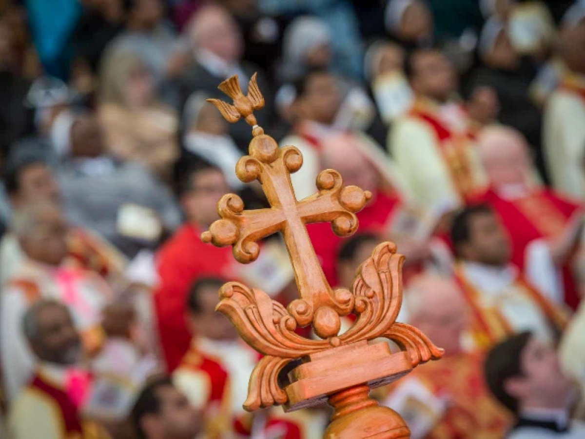La Croix de Saint-Thomas, un emblème du christianisme en Inde. Les chrétiens représentent moins de 1 % de la population au Maharashtra.