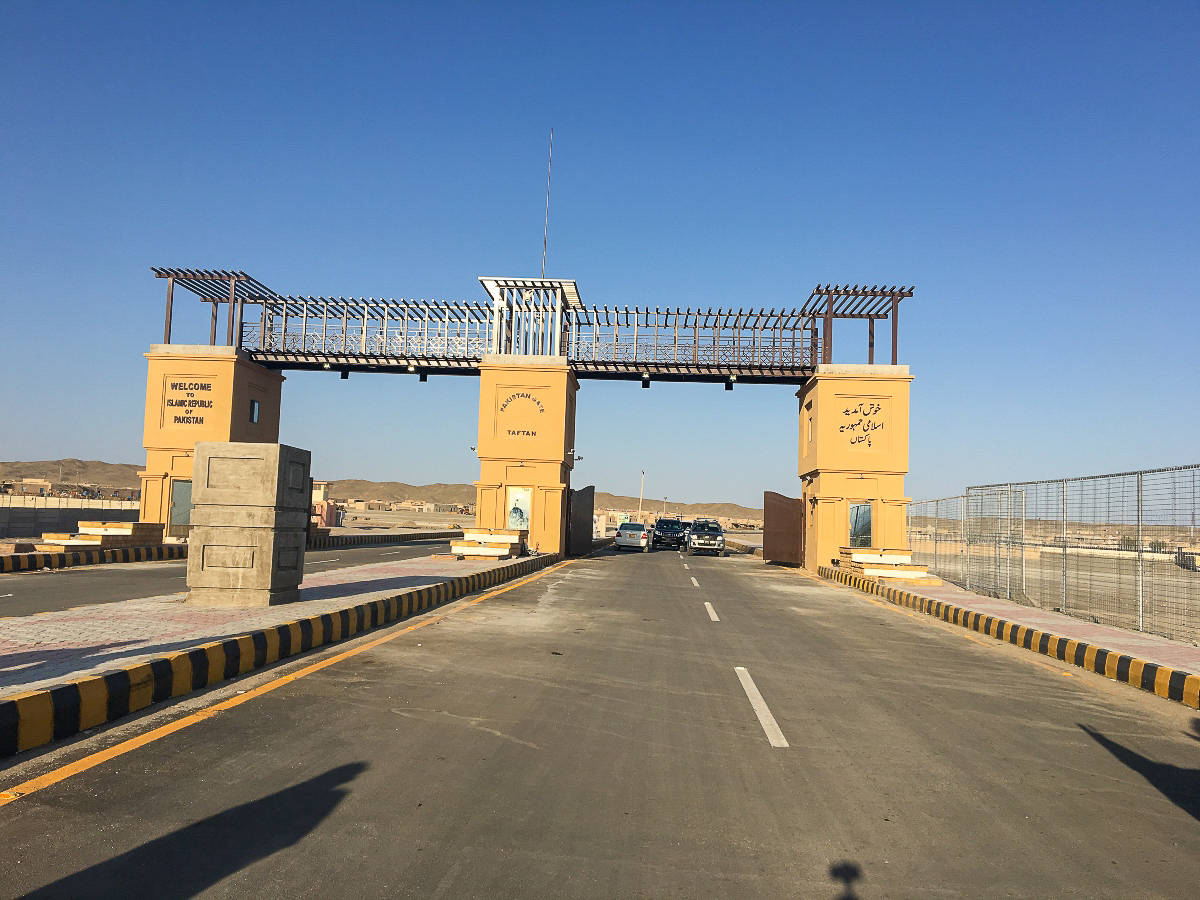 La frontière avec l’Iran, à Taftan à l’extrême ouest du Pakistan.
