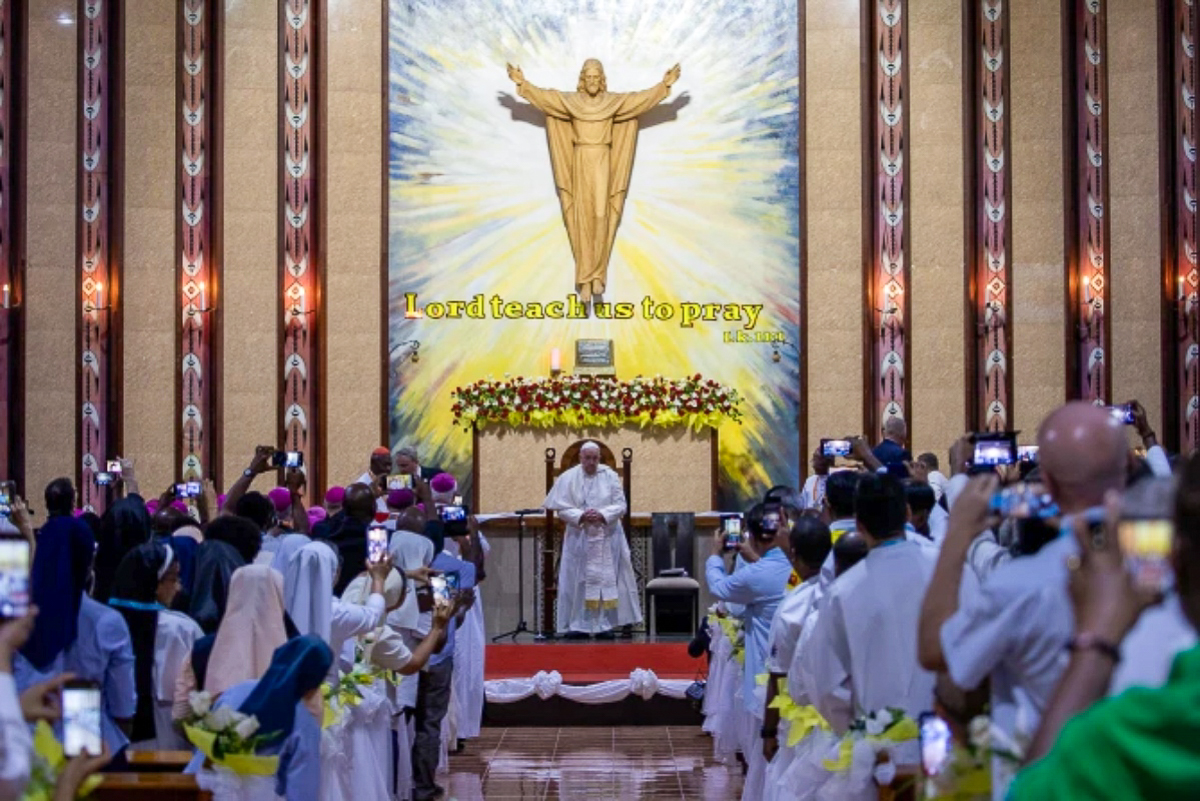 Le pape François visite le sanctuaire Marie Auxiliatrice de Port Moresby, le 7 septembre 2024.