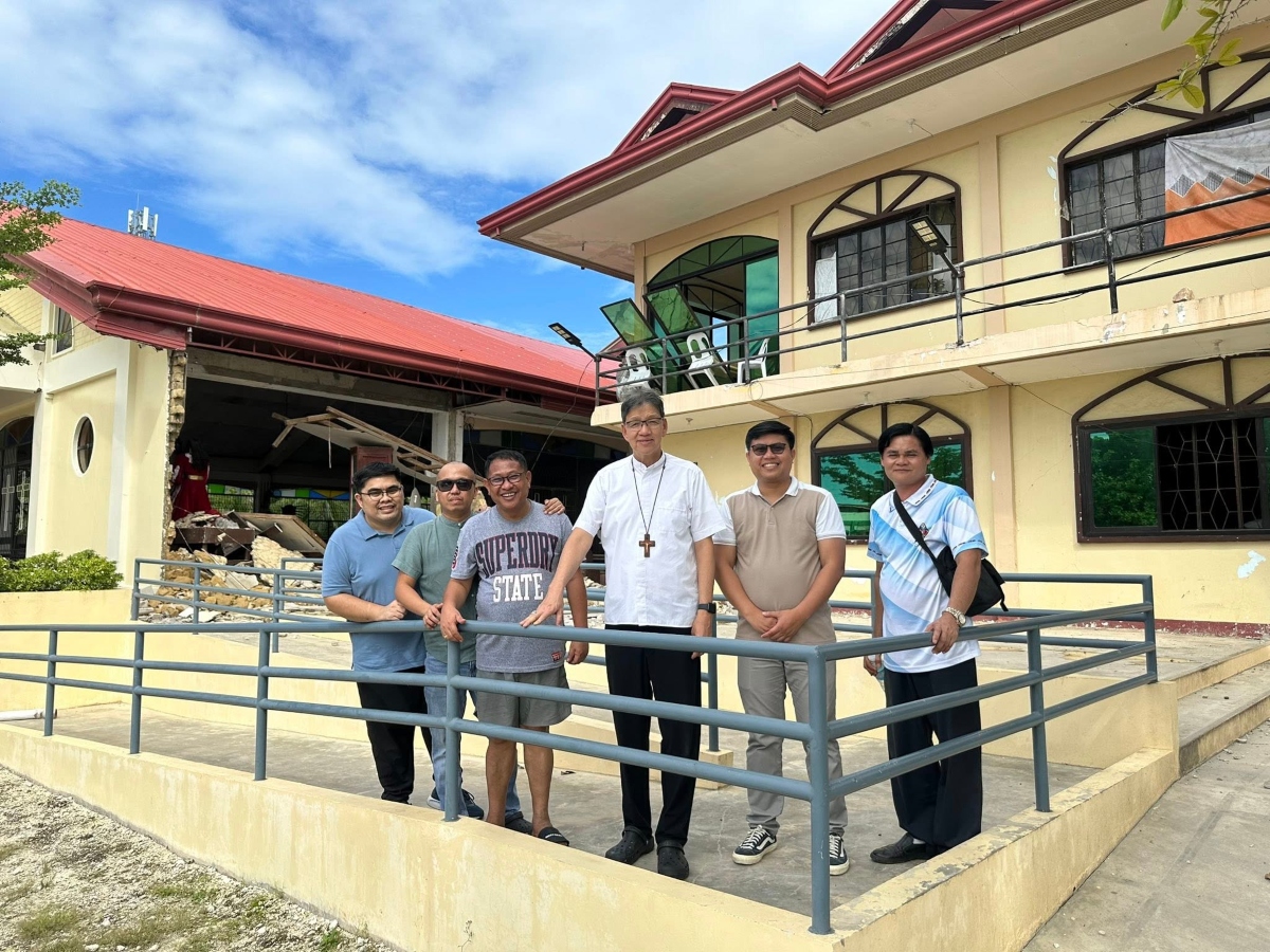 Mgr Abet a été installé dans l’archidiocèse de Cebu le jour du séisme du 30 septembre, une mission qui débute selon lui dans la « compassion » pour les victimes.