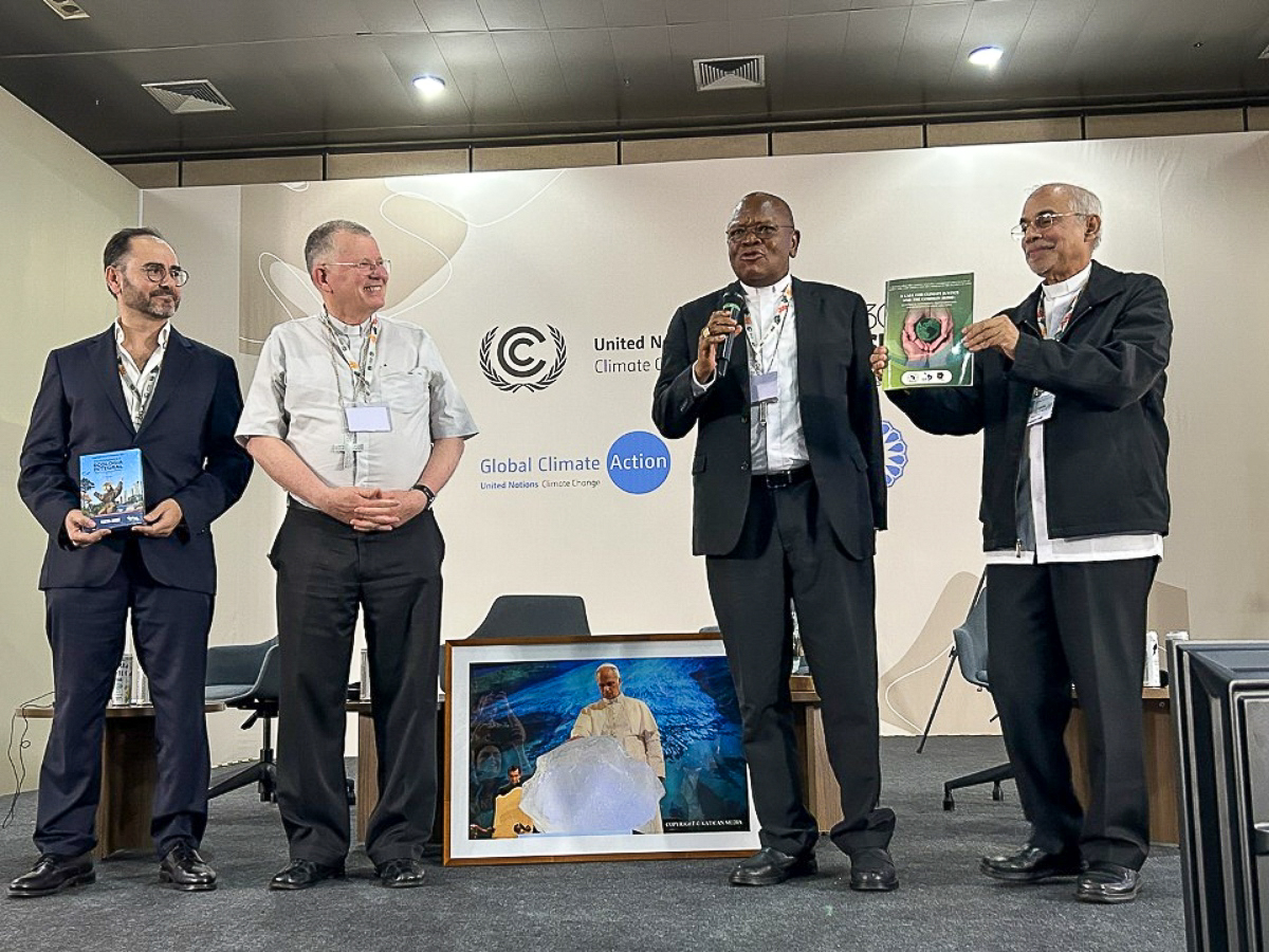 Les Églises d’Amérique latine (CELAM), d’Afrique (SCEAM), et d’Asie (FABC) ont pris la parole ce mois-ci au sein de l’enceinte onusienne de la COP 30 à Belém (ici les cardinaux Spengler, Brésil, Ambongo, RDC, et Ferrao, Inde).