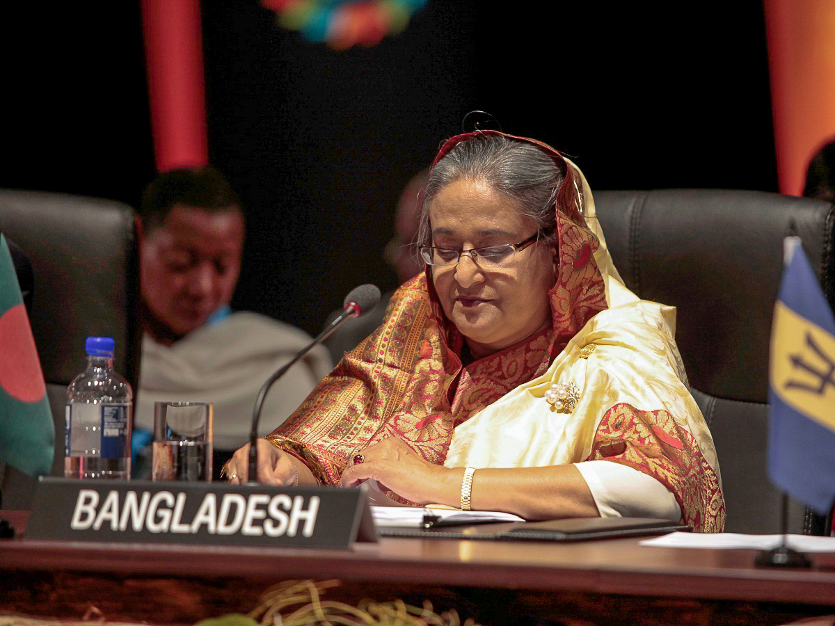 L’ex-Première ministre Hasina a été condamnée à mort en son absence ce lundi 17 novembre par la justice bangladaise.