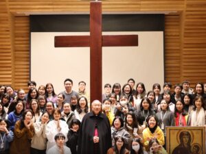 Après son pèlerinage dans de nombreux pays d’Asie, la Croix des JMJ est dans le diocèses sud-coréens depuis le 20 décembre, en commençant par Séoul.
