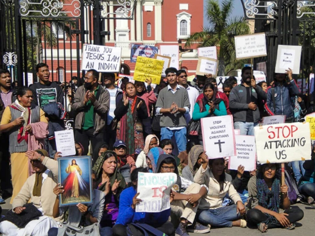 Une manifestation en Inde après des attaques contre des églises à New Delhi.