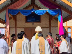 Le 12 février, la nouvelle église Saint-Joseph a été consacrée par Mgr Lucius Hre Kung, évêque de Hakha dans l’État Chin.