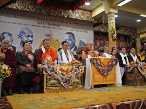 Le 6 juillet 2025 à l’occasion des célébrations du 90e anniversaire du 14e Dalaï-Lama à Dharamsala (Inde).