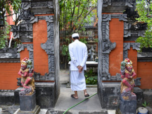 Sur 287 millions d’Indonésiens, on compte 87 % de musulmans et 11 % de chrétiens, ainsi que les minorités hindoues et bouddhistes, entre autres (ici un temple à Jakarta).
