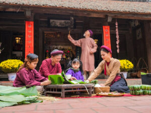 Une famille vietnamienne durant le nouvel an lunaire.